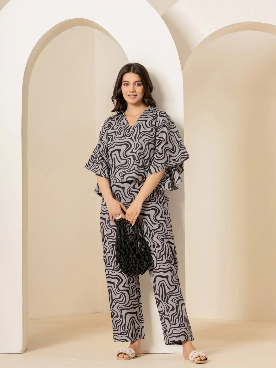Fluid Wave Noir Black Kaftan Top - Image 9