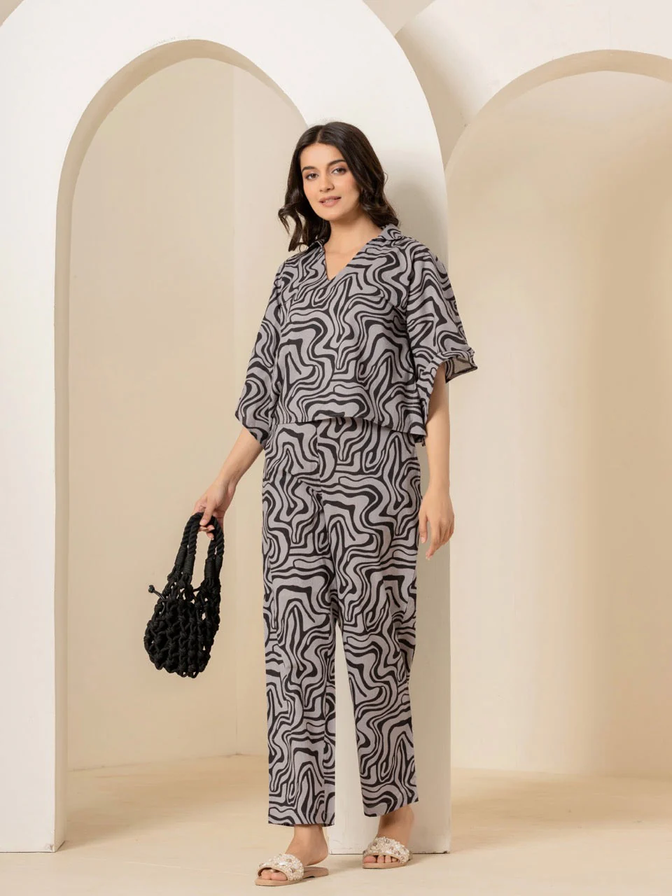 Fluid Wave Noir Black Pant - Image 7