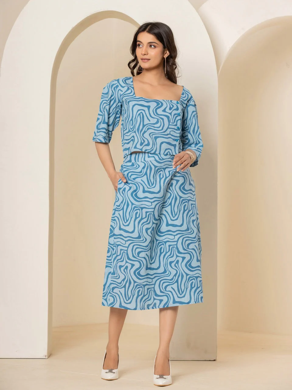 Fluid Wave Ocean Breeze Blue Square Top - Image 3