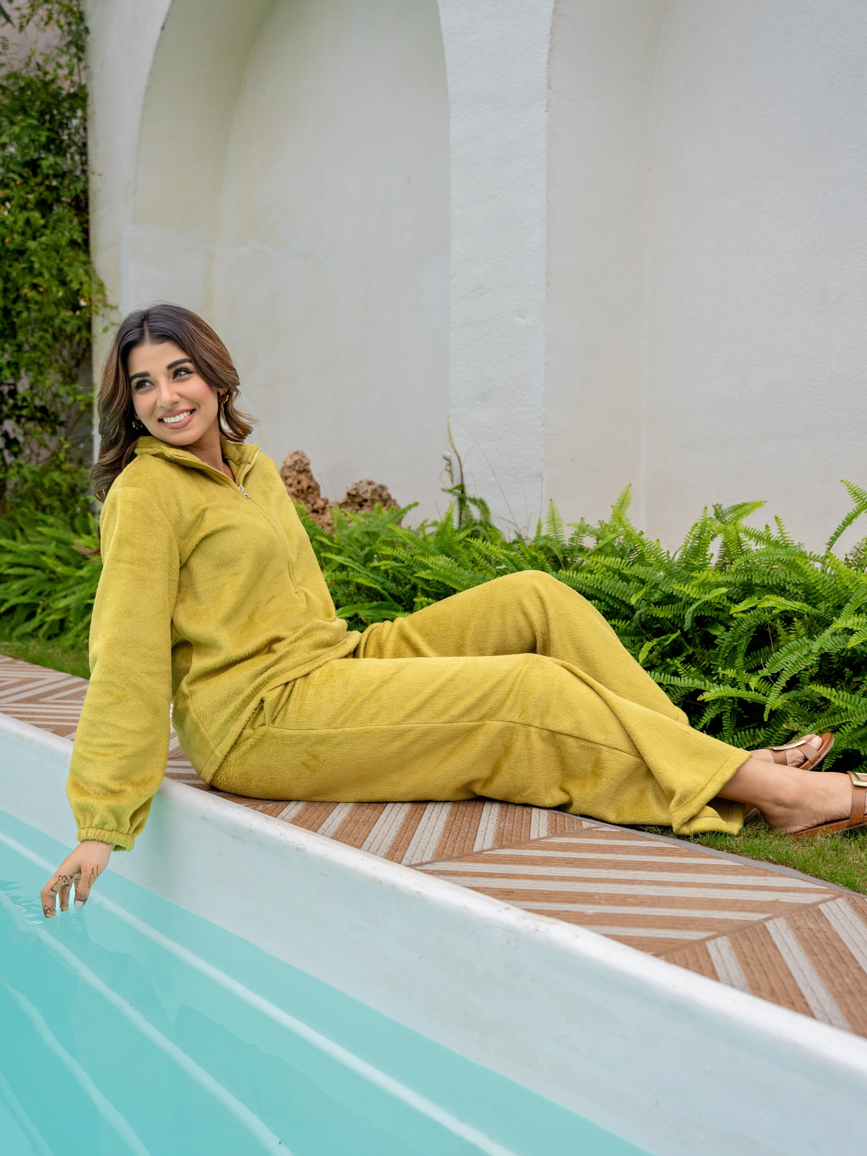 Zip-Up Super Soft Olive Woollen Sweatshirt Set